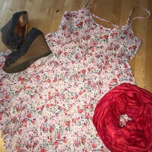 Pink Floral Patterned Dress